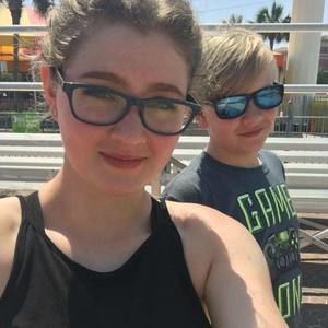 Meet your Posher, Cassie